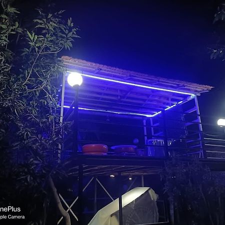 Sukant Homestay, Palu, Murbād エクステリア 写真