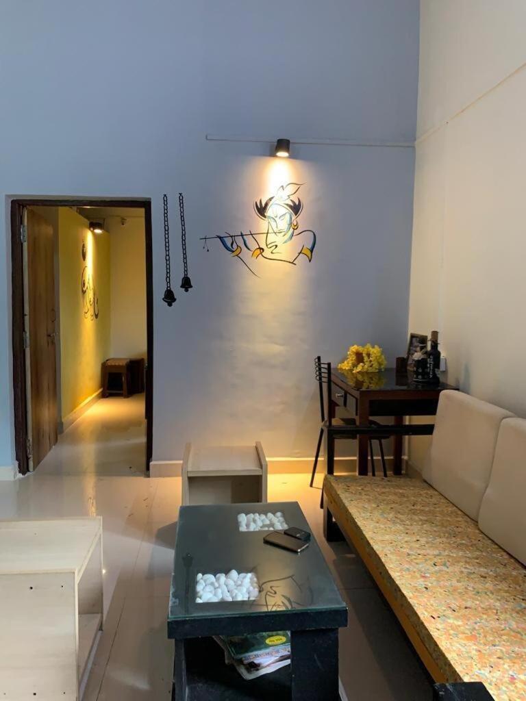 Sukant Homestay, Palu, Murbād エクステリア 写真